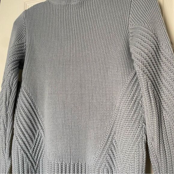 NWT Athleta Teton V-neck Sweater Blue Gray Knit Pullover size XS - Picture 15 of 16